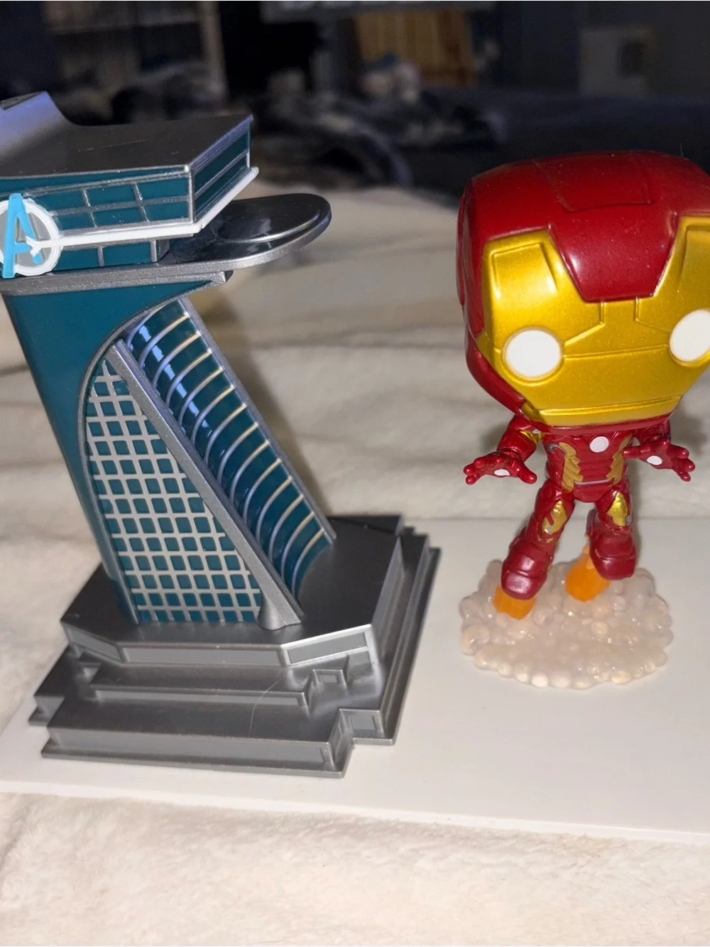 Iron Man Avengers Tower Funko Pop